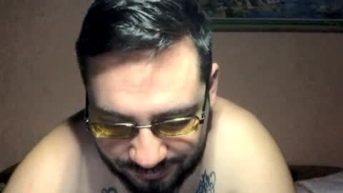 Snapshot of zyqrael chatting on April 12, 5:18 pm Vlad online show from April 12, 5:18 pm