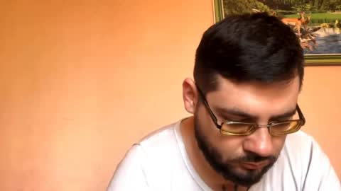 Snapshot of zyqrael chatting on April 15, 8:32 am Vlad online show from April 15, 8:32 am