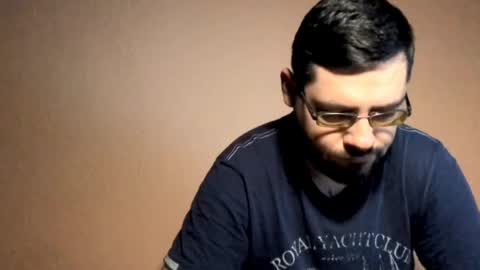 Snapshot of zyqrael chatting on April 19, 6:43 pm Vlad online show from April 19, 6:43 pm