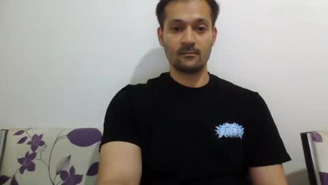 Snapshot of zzzzzzz41 chatting on June 17, 10:06 am zzzzzzz41 online show from June 17, 10:06 am