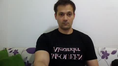 Snapshot of zzzzzzz41 chatting on June 28, 4:02 pm zzzzzzz41 online show from June 28, 4:02 pm