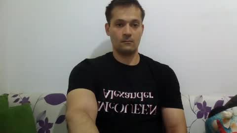 Snapshot of zzzzzzz41 chatting on August 4, 11:46 am zzzzzzz41 online show from August 4, 11:46 am