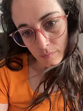 Snapshot of Lunaabbey chatting on July 10, 5:56 am Lunaabbey online show from July 10, 5:56 am