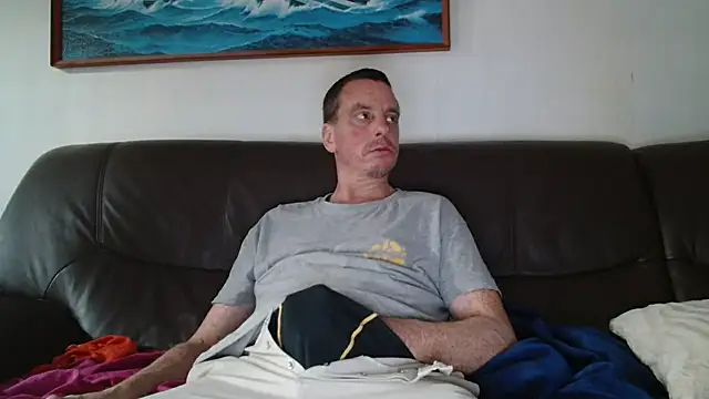 Snapshot of cloupefun chatting on July 22, 4:59 am cloupefun online show from July 22, 4:59 am