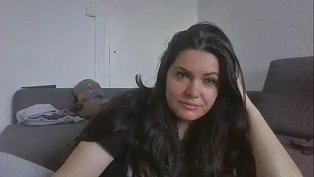 Squirtlady38 online show from October 8, 6:22 am