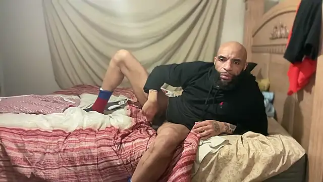 Snapshot of ANAKONDA_KIING chatting on January 10, 8:27 am ANAKONDA KIING online show from January 10, 8:27 am