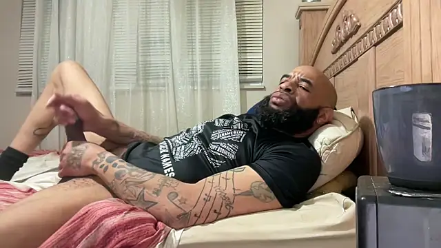 Snapshot of ANAKONDA_KIING chatting on February 14, 10:45 am ANAKONDA KIING online show from February 14, 10:45 am