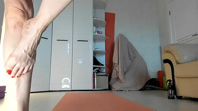 angelmommu online show from March 23, 4:27 am