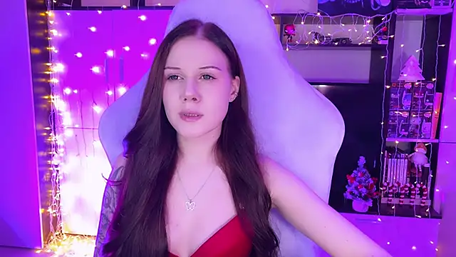 Snapshot of jasminevine chatting on January 2, 4:41 am jasminevine online show from January 2, 4:41 am