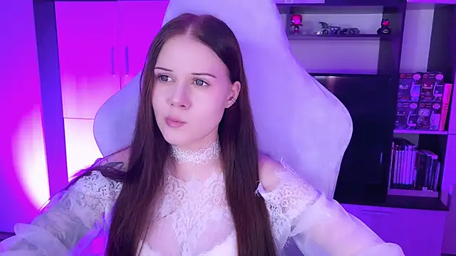 Snapshot of jasminevine chatting on February 5, 12:31 am jasminevine online show from February 5, 12:31 am