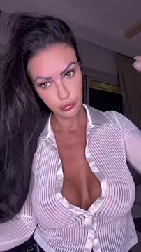 Helena Karel online show from June 15, 3:14 pm