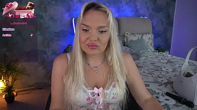 Snapshot of MissyMartinez chatting on May 23, 7:02 am MissyMartinez online show from May 23, 7:02 am