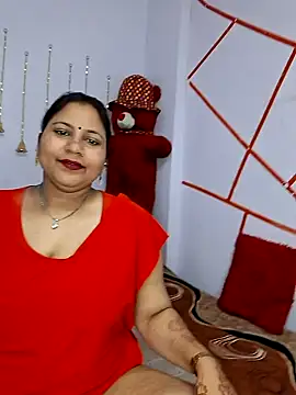 Snapshot of MOM-SUN-COUPLE chatting on February 1, 4:33 pm MOM-SUN-COUPLE online show from February 1, 4:33 pm