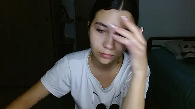 mia  lopez  online show from February 24, 4:10 am