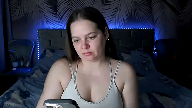 uliastar online show from April 10, 6:29 am