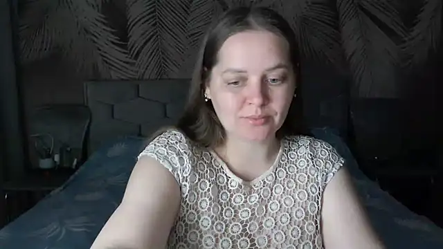 Snapshot of uliastar chatting on June 1, 6:26 am uliastar online show from June 1, 6:26 am