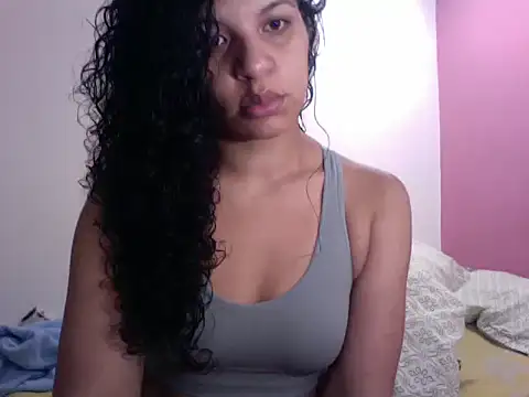 gatubelahot online show from January 6, 2:58 pm