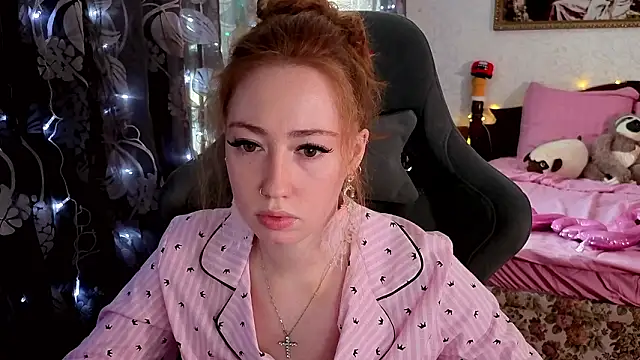 TinaBrook online show from February 13, 5:36 am