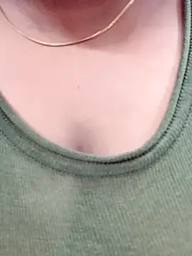 Snapshot of Lakhsmii chatting on February 17, 5:36 am Lakhsmii online show from February 17, 5:36 am