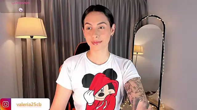 valeriia25  online show from December 12, 11:03 pm