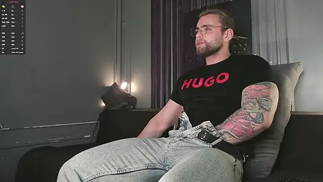 WayneWilson online show from November 22, 4:55 am