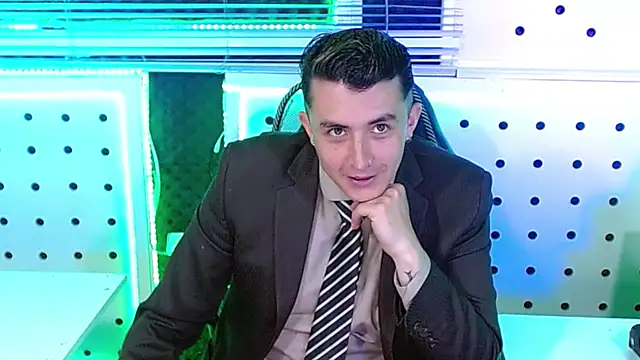 Darko0717 online show from November 15, 2:02 pm