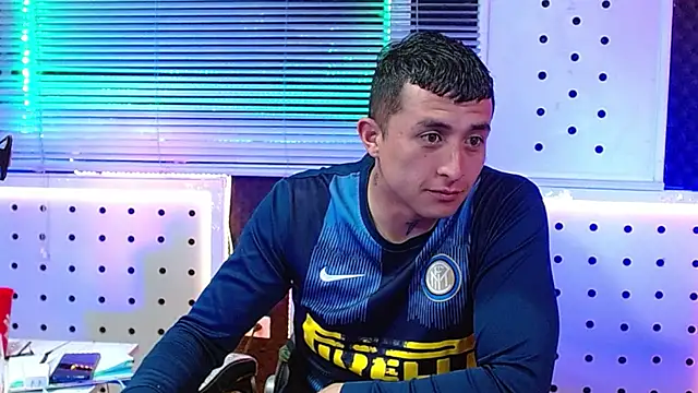 Darko0717 online show from March 8, 11:52 pm