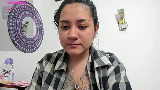 Snapshot of Hanna_moore1 chatting on January 14, 8:15 pm Hanna moore1 online show from January 14, 8:15 pm