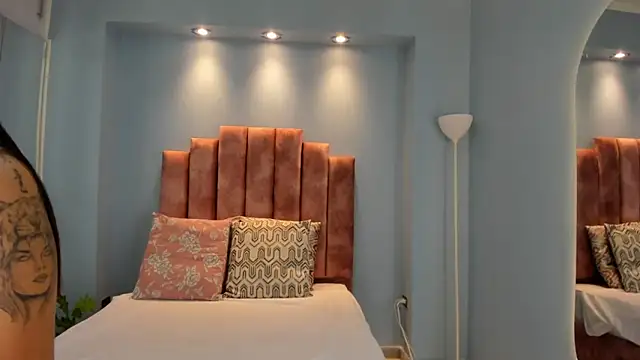 kylie reyes online show from November 15, 8:16 pm