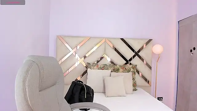 kylie reyes online show from December 3, 7:12 pm