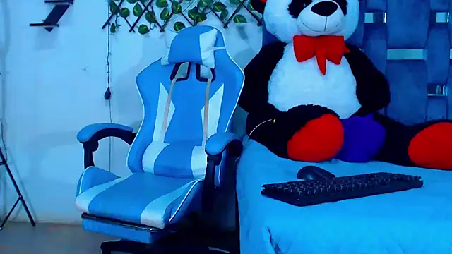 Hakim prettynigg online show from November 3, 5:36 pm