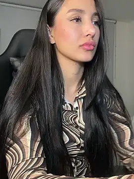 Snapshot of EvaMoet chatting on December 14, 5:51 am EvaMoet online show from December 14, 5:51 am