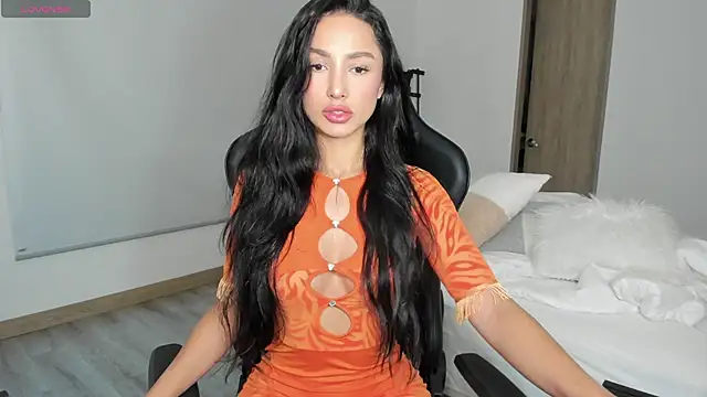 Snapshot of EvaMoet chatting on February 28, 6:21 am EvaMoet online show from February 28, 6:21 am