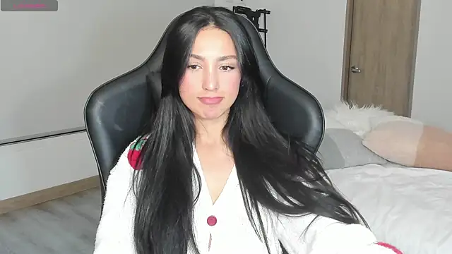 Snapshot of EvaMoet chatting on March 1, 8:34 am EvaMoet online show from March 1, 8:34 am