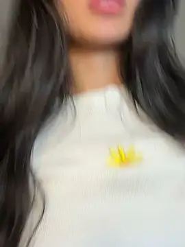 Snapshot of EvaMoet chatting on March 9, 9:57 am EvaMoet online show from March 9, 9:57 am