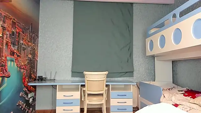 Snapshot of Masha_2002 chatting on May 16, 7:12 pm Masha 2002 online show from May 16, 7:12 pm