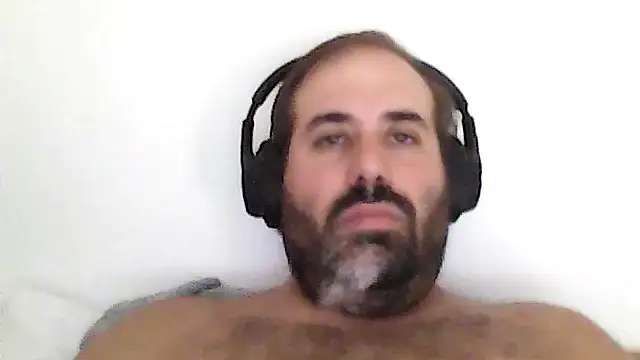 Snapshot of The_Masterxxx14 chatting on July 28, 2:13 pm The Masterxxx14 online show from July 28, 2:13 pm