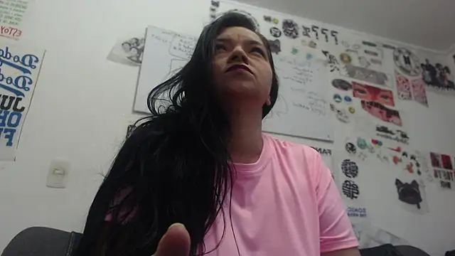 Snapshot of veronica_salas chatting on May 9, 10:53 am veronica salas online show from May 9, 10:53 am