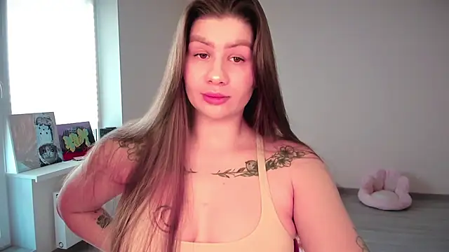 Snapshot of JuicyHelenX chatting on April 19, 2:27 pm JuicyHelenX online show from April 19, 2:27 pm