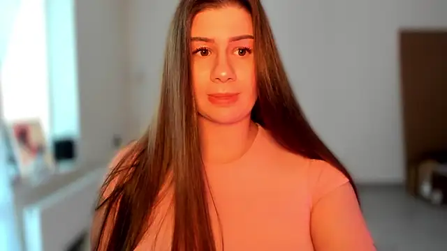Snapshot of JuicyHelenX chatting on May 26, 2:57 pm JuicyHelenX online show from May 26, 2:57 pm