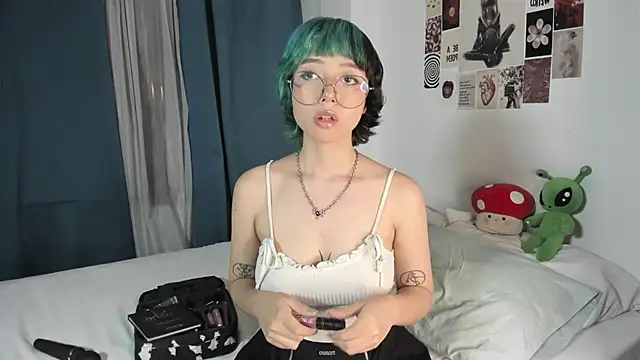 acid candy  online show from March 29, 11:38 pm