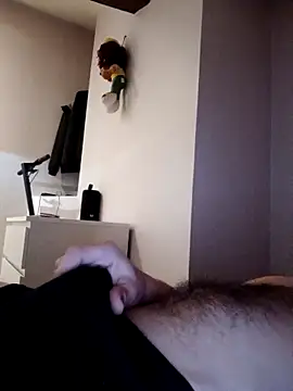 Snapshot of Alainsolo chatting on September 12, 9:09 am Alainsolo online show from September 12, 9:09 am