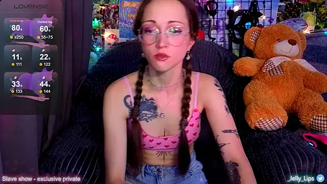 Snapshot of ServantBrook chatting on October 8, 4:43 am ServantBrook online show from October 8, 4:43 am