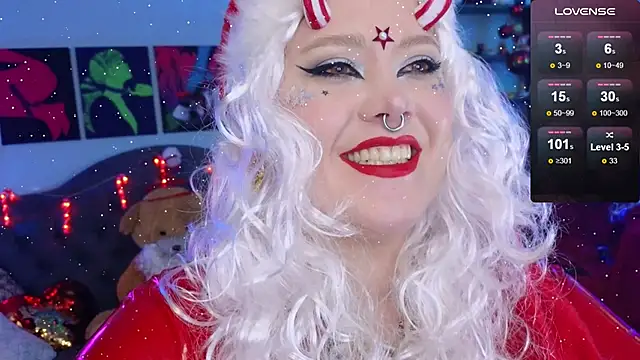 Snapshot of wickedxqueen chatting on December 26, 10:31 pm wickedxqueen online show from December 26, 10:31 pm