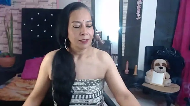 Snapshot of MarianaNight02 chatting on September 24, 9:07 pm MarianaNight02 online show from September 24, 9:07 pm