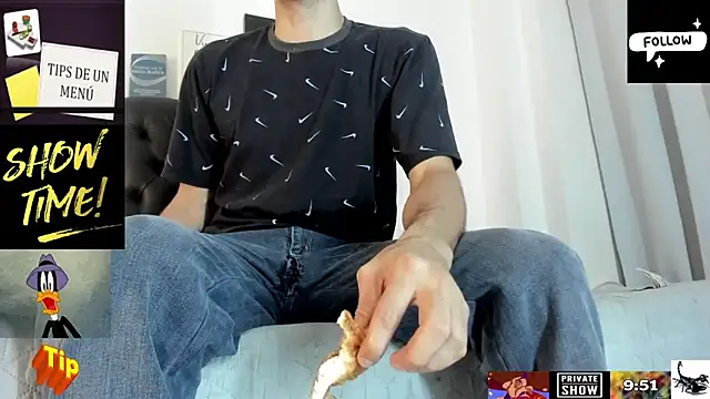 JohanyLatino online show from March 4, 9:00 pm