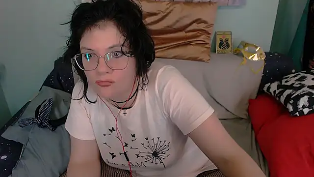 EverlyRays online show from October 24, 5:09 pm