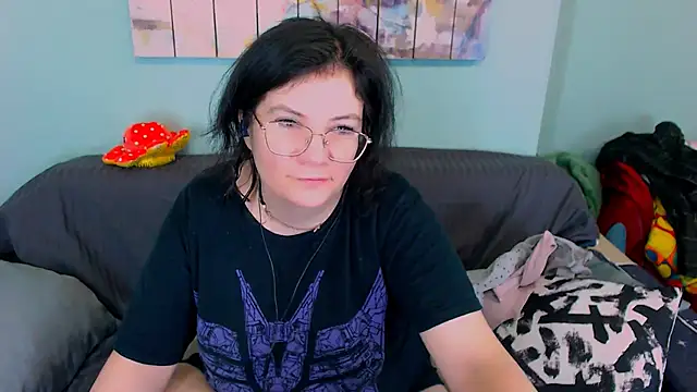 EverlyRays online show from March 31, 4:40 pm