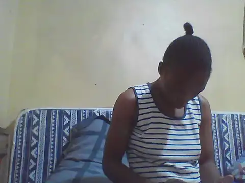 Smillie prety online show from March 31, 6:14 am