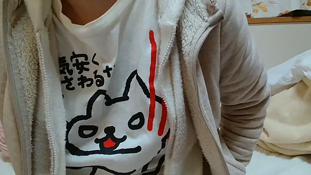 Snapshot of liliyRiSAcha-n chatting on December 13, 9:24 am liliyRiSAcha-n online show from December 13, 9:24 am